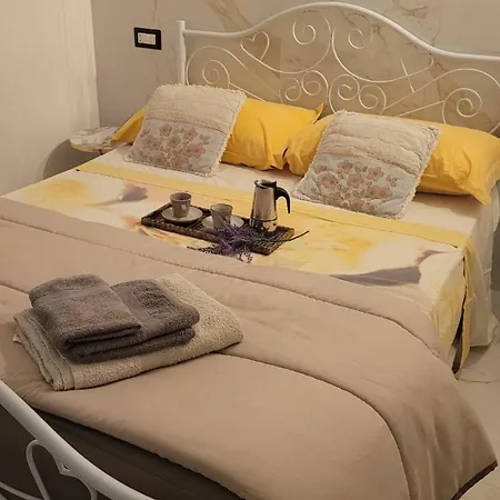 Nel Centro Storico O'vicolo E Apartment Naples