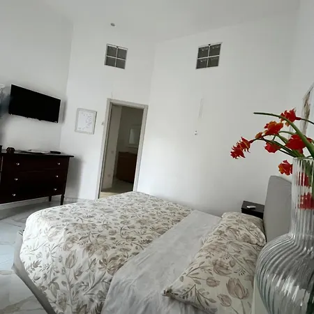 Apartment Nel Centro Storico O'vicolo E Naples
