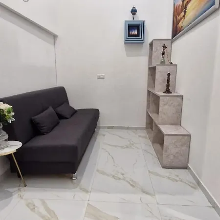 Nel Centro Storico O'vicolo E Naples