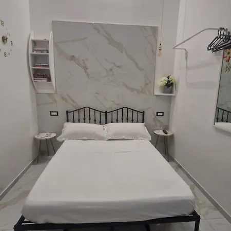 Nel Centro Storico O'vicolo E