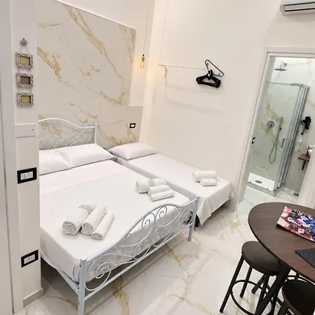 Apartment Nel Centro Storico O'vicolo E Naples