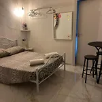 Nel Centro Storico O'vicolo E
